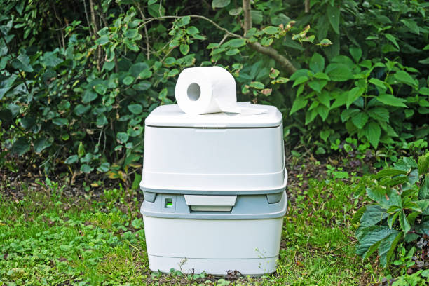Best Portable restroom trailer rental  in Lake Of The Woods, VA