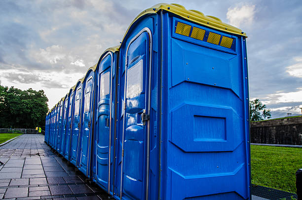 Best Portable restroom trailer rental  in Lake Of The Woods, VA